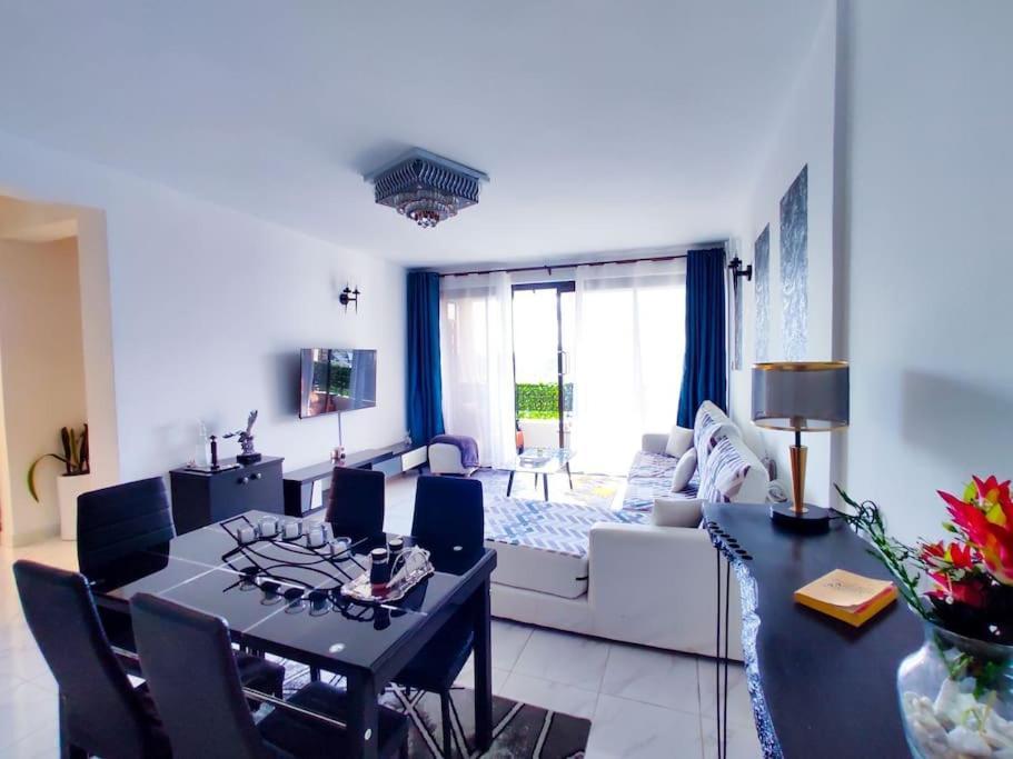 Apartamento The Crooner Lounge Nairobi Exterior foto
